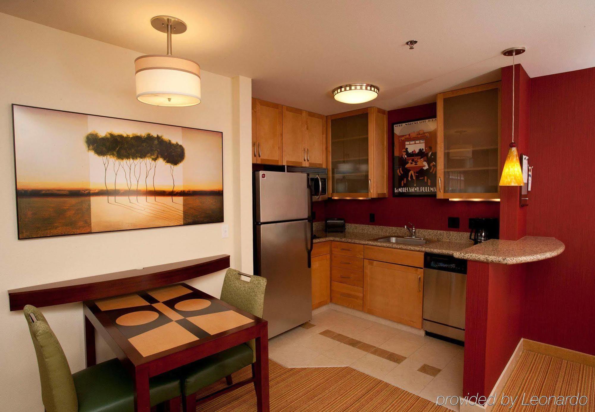 Residence Inn Duluth Exterior photo